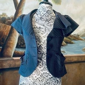 ✨🖤 Nanette Lapore Black Pinstripe Fitted Jacket Top✨Size 0 🖤